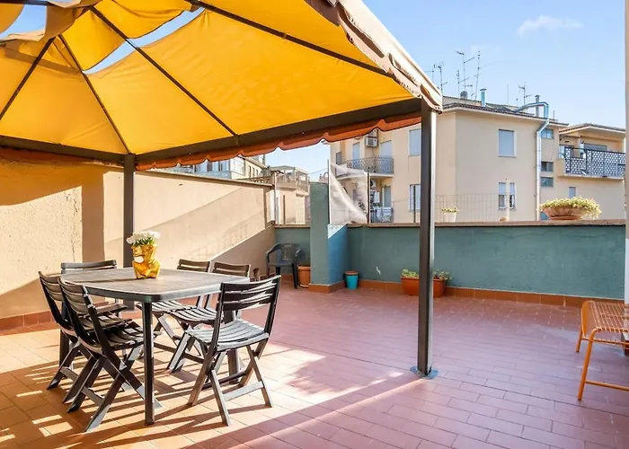Three-room With Terrace Just A Few Minutes From The Vatican