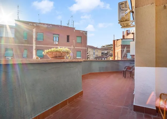 Three-room With Terrace Just A Few Minutes From The Vatican Apartment *
